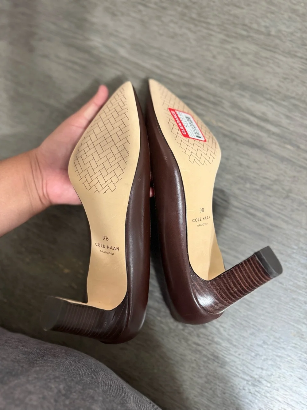 Cole Haan Women's Mylah Leather Pumps Size 9 NWOT